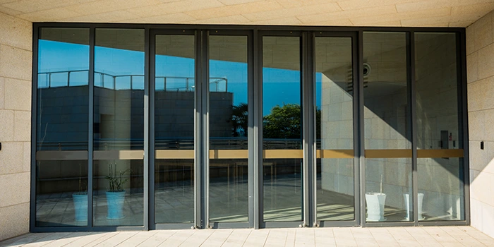 Sliding Glass Door Removal Tips in Palm Beach Gardens, FL